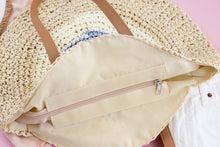 Load image into Gallery viewer, Straw Circle Tote
