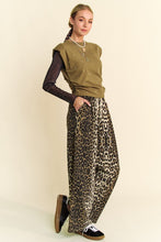 Load image into Gallery viewer, Leopard Wide Leg Pants
