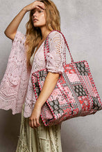 Load image into Gallery viewer, Quilted tote bag
