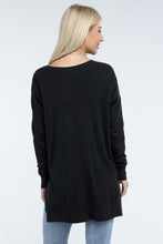 Load image into Gallery viewer, Hi-Low Hem Front Seam Sweater
