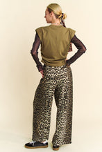 Load image into Gallery viewer, Leopard Wide Leg Pants
