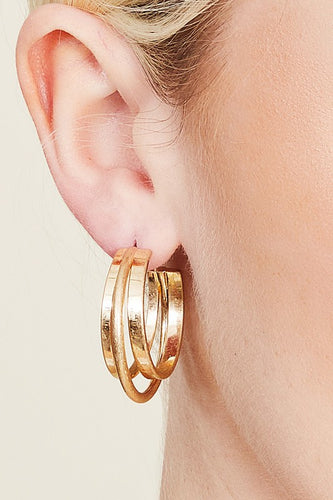 These earrings are extremely versatile, can be worn everyday or dressed up! VERY lightweight and so easy to wear!