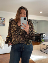 Load image into Gallery viewer, Lyndsey Floral Blouse
